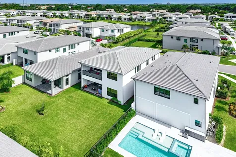8381 Fishers Island Way Boca Raton FL 33434