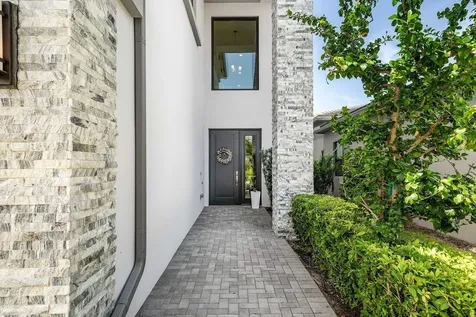 8381 Fishers Island Way Boca Raton FL 33434