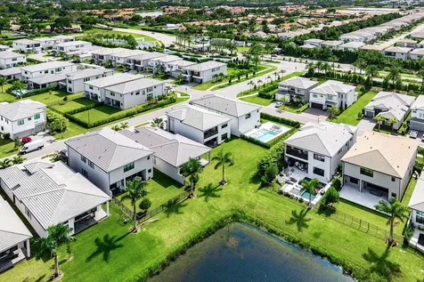 8381 Fishers Island Way Boca Raton FL 33434