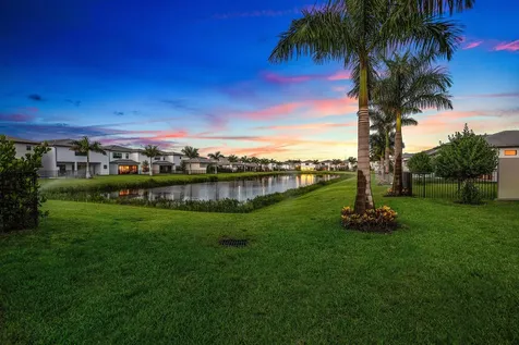 8381 Fishers Island Way Boca Raton FL 33434