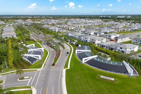 8381 Fishers Island Way Boca Raton FL 33434