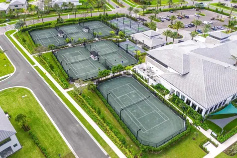 8381 Fishers Island Way Boca Raton FL 33434