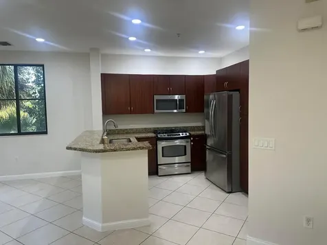 3020 NW 125th Avenue Sunrise FL 33323