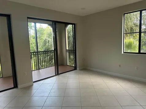 3020 NW 125th Avenue Sunrise FL 33323