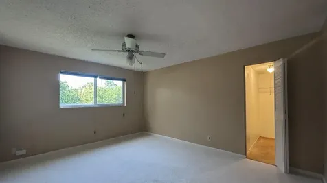 21 Colonial Club Drive Boynton Beach FL 33435