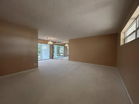 21 Colonial Club Drive Boynton Beach FL 33435