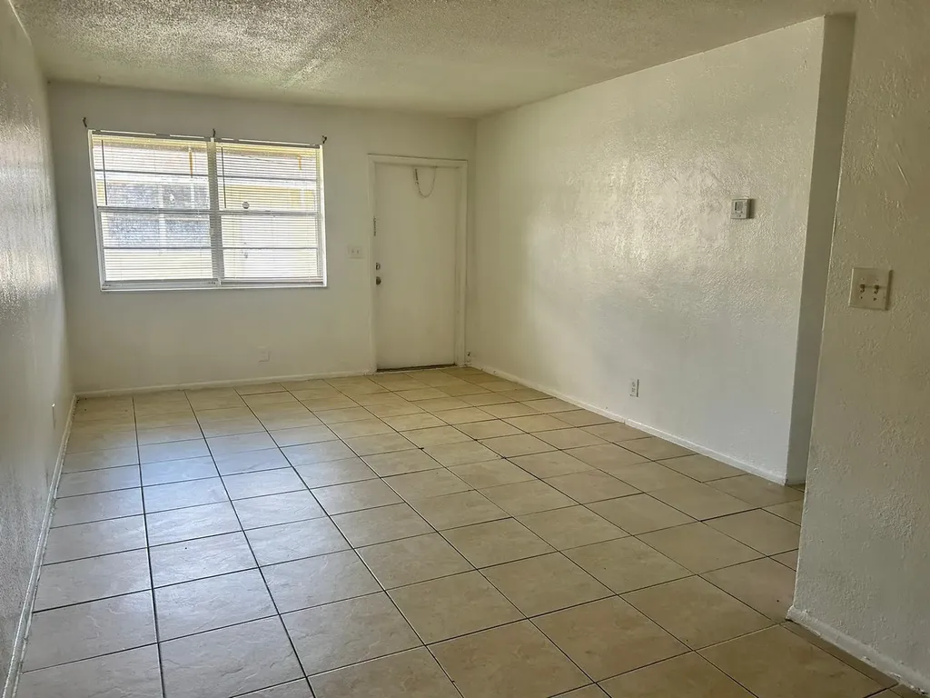 2240 NW 59th Terrace Lauderhill FL 33313