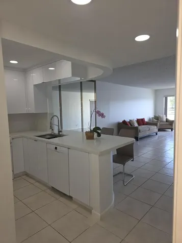 3905 N Nob Hill Road Sunrise FL 33351