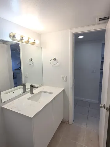 3905 N Nob Hill Road Sunrise FL 33351