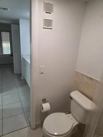 3905 N Nob Hill Road Sunrise FL 33351