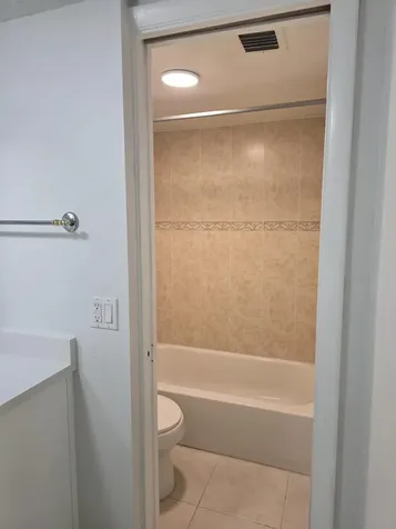 3905 N Nob Hill Road Sunrise FL 33351