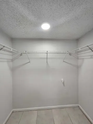 3905 N Nob Hill Road Sunrise FL 33351