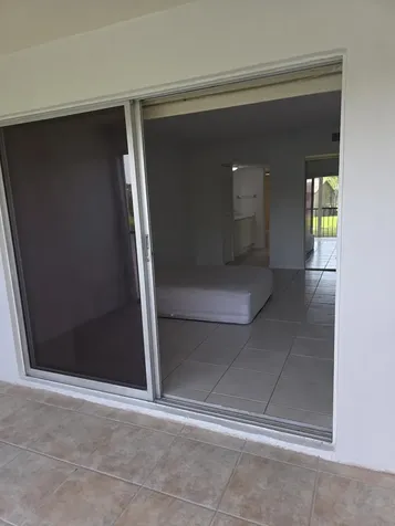 3905 N Nob Hill Road Sunrise FL 33351