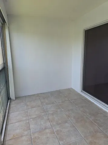 3905 N Nob Hill Road Sunrise FL 33351