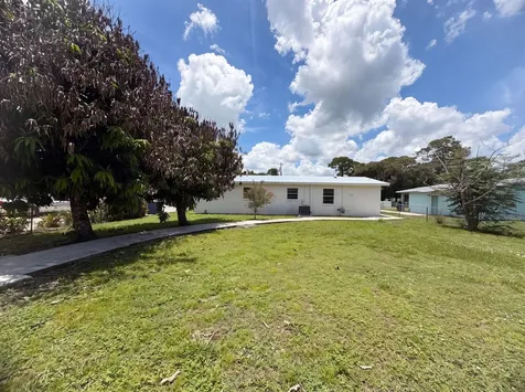 308 30th Fort Pierce FL 34947