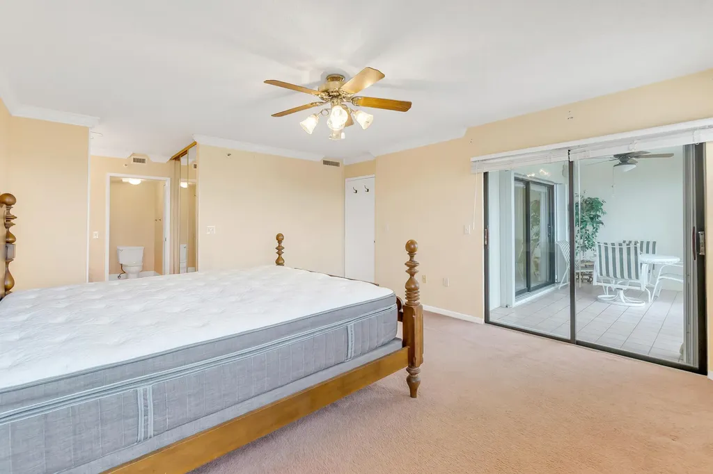 2334 S Cypress Bend Drive Pompano Beach FL 33069
