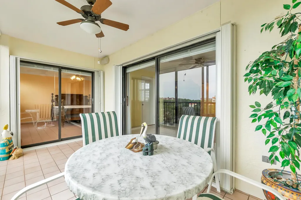 2334 S Cypress Bend Drive Pompano Beach FL 33069