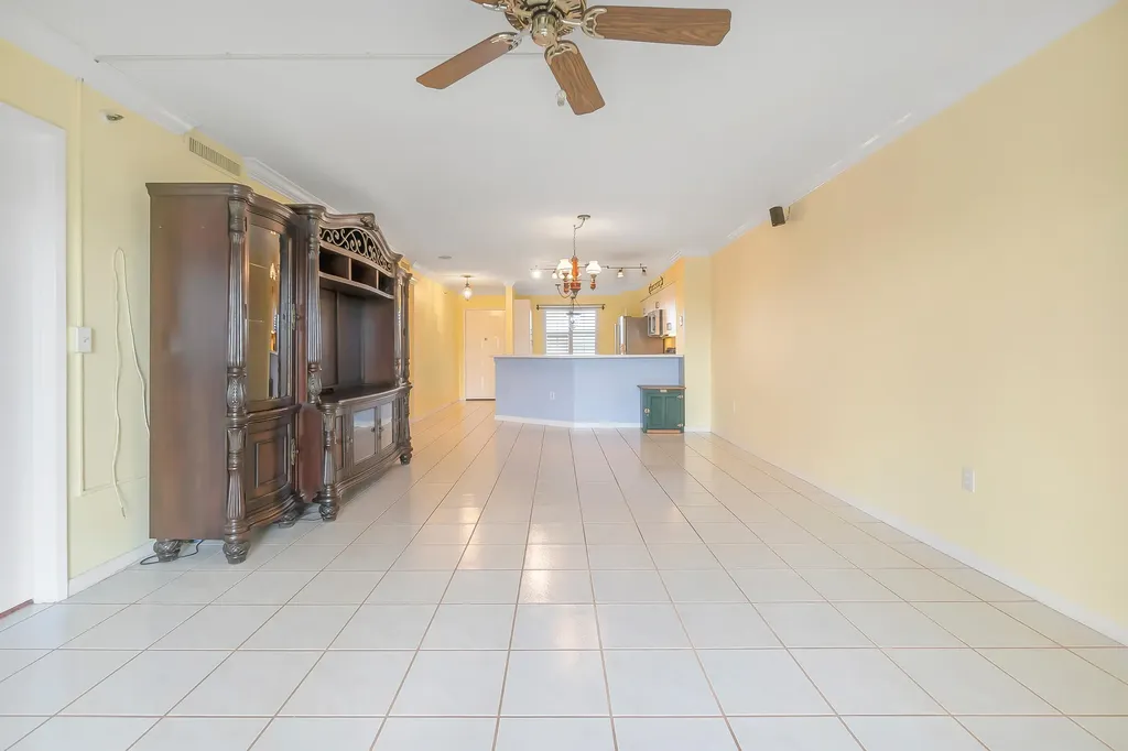 2334 S Cypress Bend Drive Pompano Beach FL 33069
