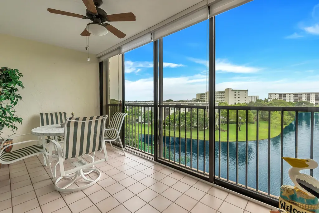 2334 S Cypress Bend Drive Pompano Beach FL 33069