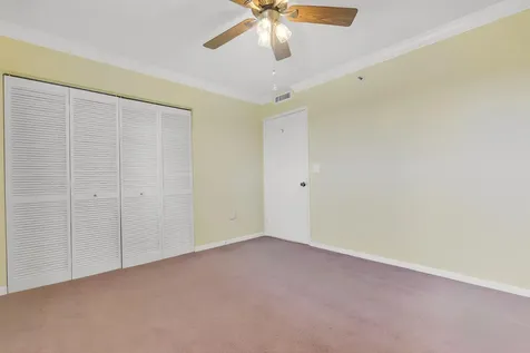 2334 S Cypress Bend Drive Pompano Beach FL 33069