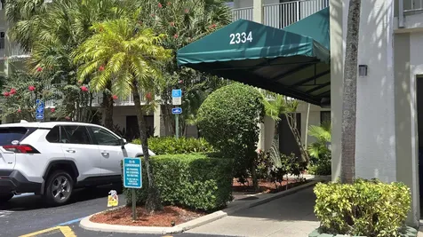 2334 S Cypress Bend Drive Pompano Beach FL 33069