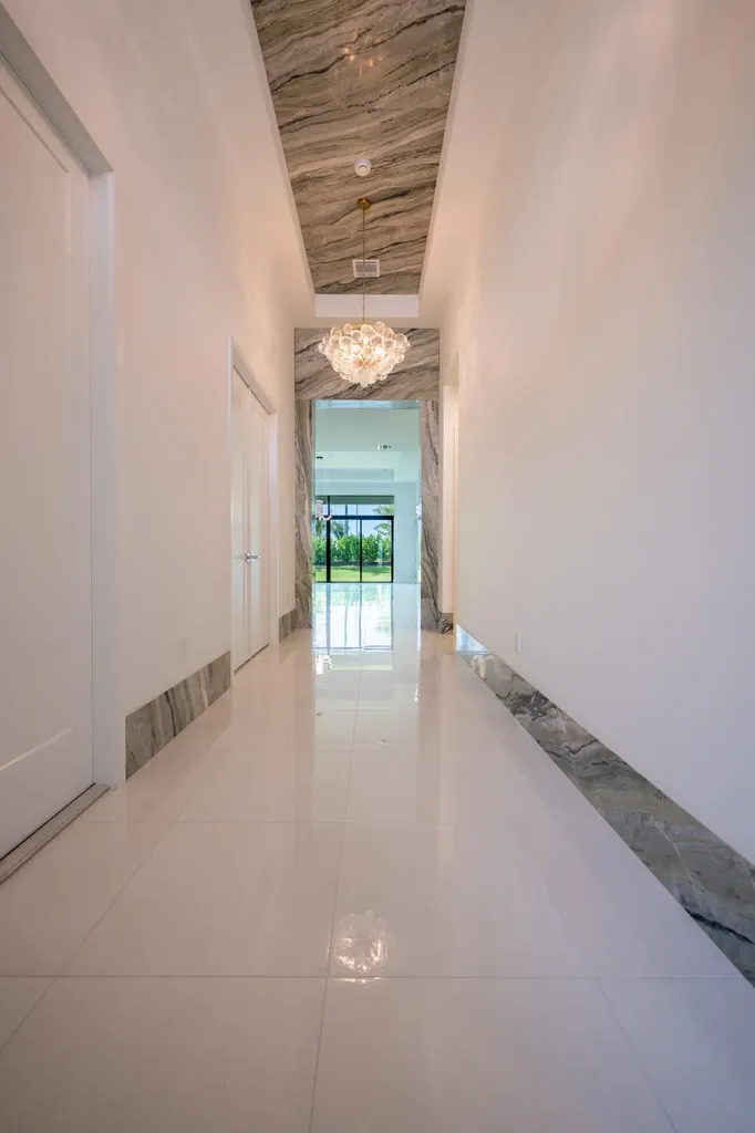 9597 Regal Palm Court Boca Raton FL 33434