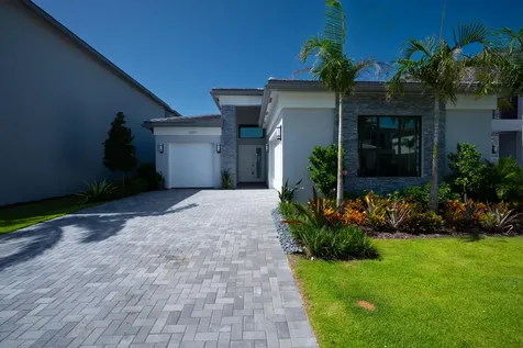 9597 Regal Palm Court Boca Raton FL 33434