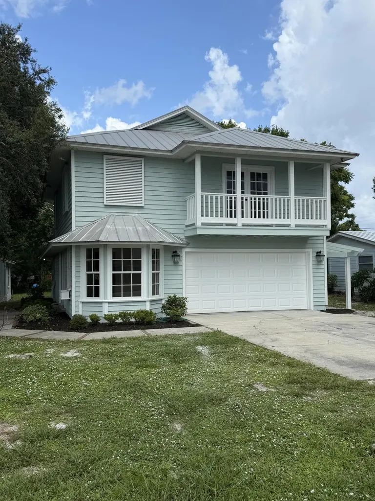 180 8th Court Vero Beach FL 32962