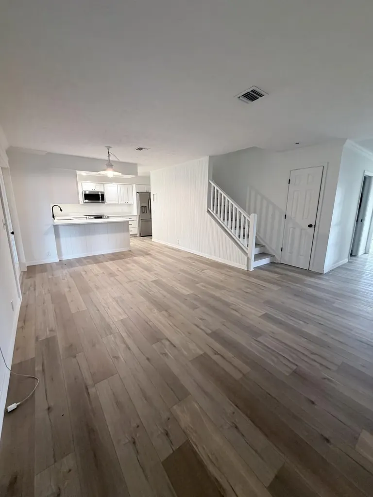 180 8th Court Vero Beach FL 32962