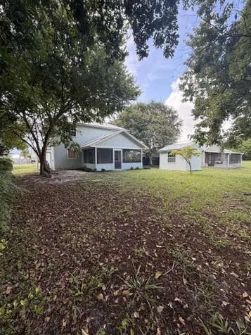 180 8th Court Vero Beach FL 32962