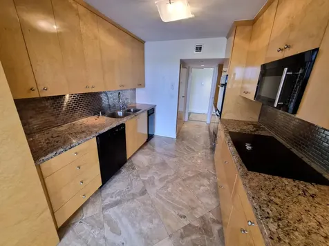 19667 Turnberry Way Aventura FL 33180