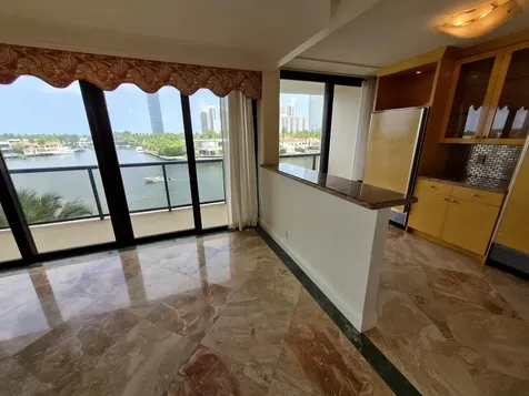 19667 Turnberry Way Aventura FL 33180