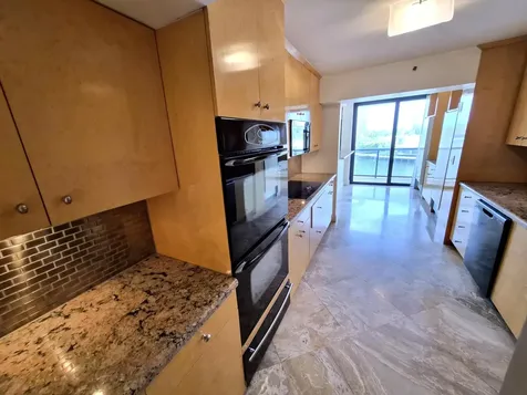 19667 Turnberry Way Aventura FL 33180