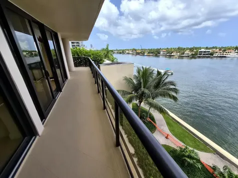 19667 Turnberry Way Aventura FL 33180