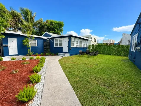 517 Kanuga Drive West Palm Beach FL 33401