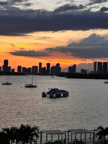 1000 West Avenue Miami Beach FL 33139