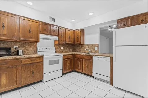 7556 Stirling Road Davie FL 33024