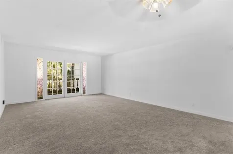 7556 Stirling Road Davie FL 33024