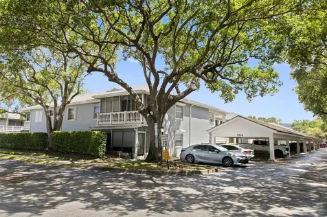 7556 Stirling Road Davie FL 33024