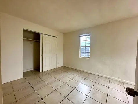 610 33rd Street West Palm Beach FL 33407