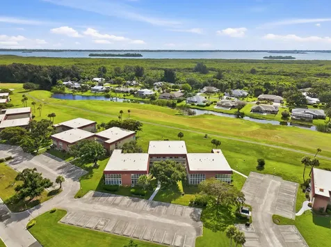 31 Pine Arbor Lane Vero Beach FL 32962
