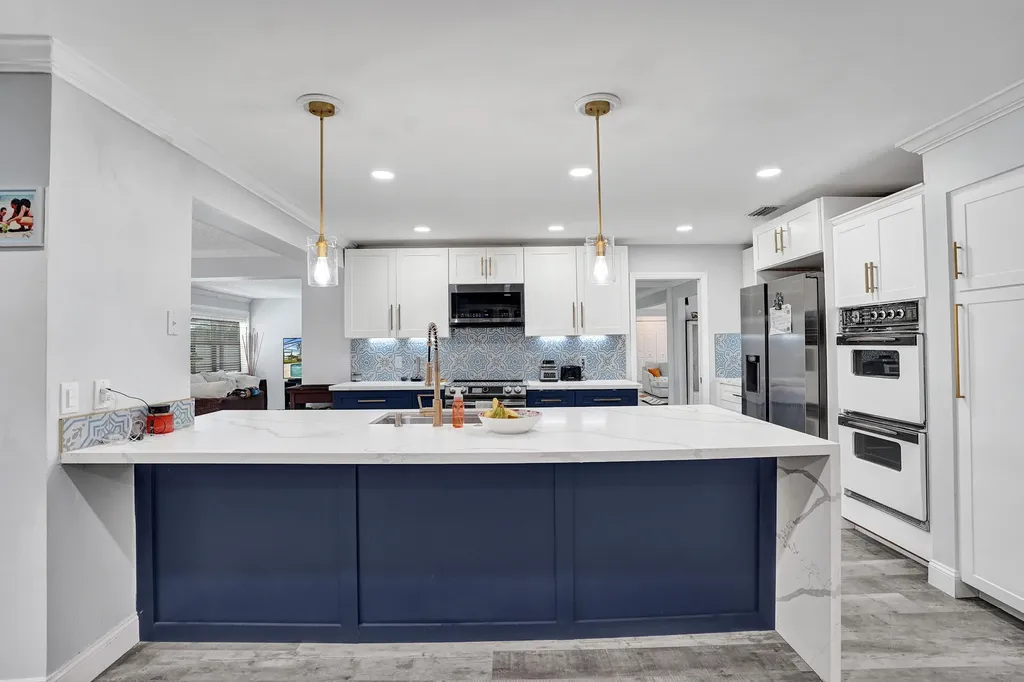1852 NW 82nd Avenue Coral Springs FL 33071