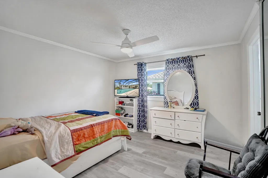 1852 NW 82nd Avenue Coral Springs FL 33071