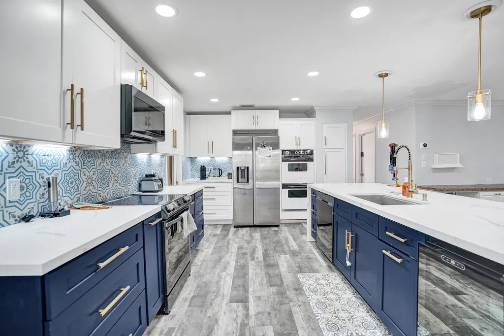 1852 NW 82nd Avenue Coral Springs FL 33071