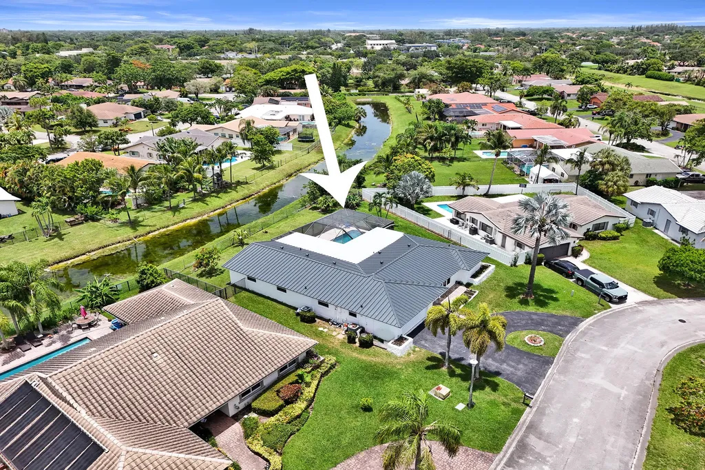 1852 NW 82nd Avenue Coral Springs FL 33071