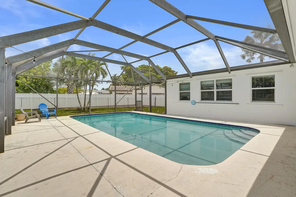 1852 NW 82nd Avenue Coral Springs FL 33071