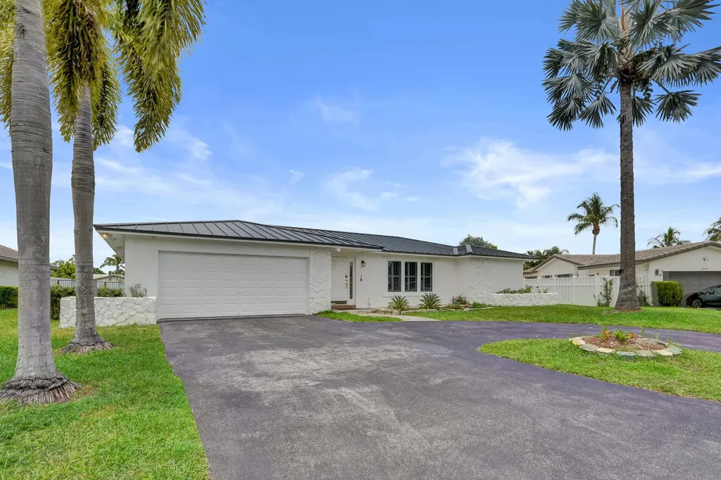 1852 NW 82nd Avenue Coral Springs FL 33071