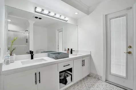 1852 NW 82nd Avenue Coral Springs FL 33071