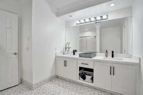 1852 NW 82nd Avenue Coral Springs FL 33071