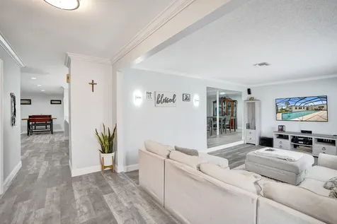 1852 NW 82nd Avenue Coral Springs FL 33071